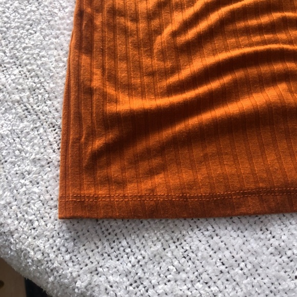 Ricki’s burnt orange button up top, short sleeves. Button top, new or like new - Picture 5 of 6
